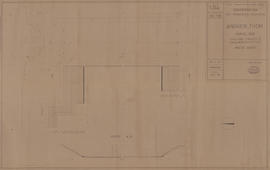 Porte Sud - Moitié O, chaussée d'accès: reconstitution des gradins (Coupe, Plan).