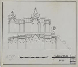 Bayon - 1e enc., gal. S, moitié O, entre tour 27 et 28, mur O, bas relief: éd. figuré (Élévation).