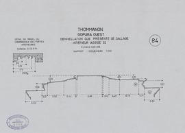 Thommanon - G I/O, dallage: dénivellation assise 32 (Coupe).