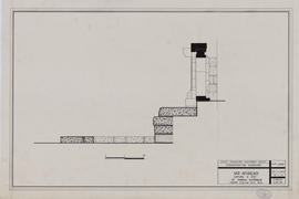 Vat Athvear - 1e enc., G I/E, perron ext.: coupe E/O vue vers S (Coupe).